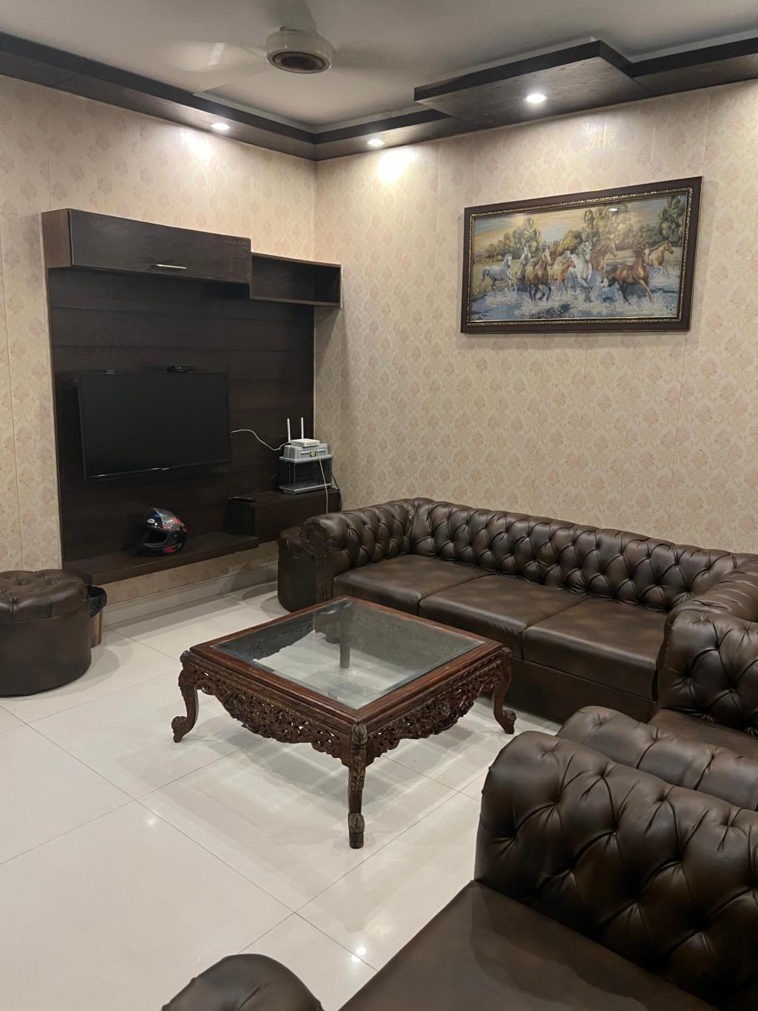 Vactional Villa Dha Phase 6 Lahore ,Three Bed Room Full House Экстерьер фото